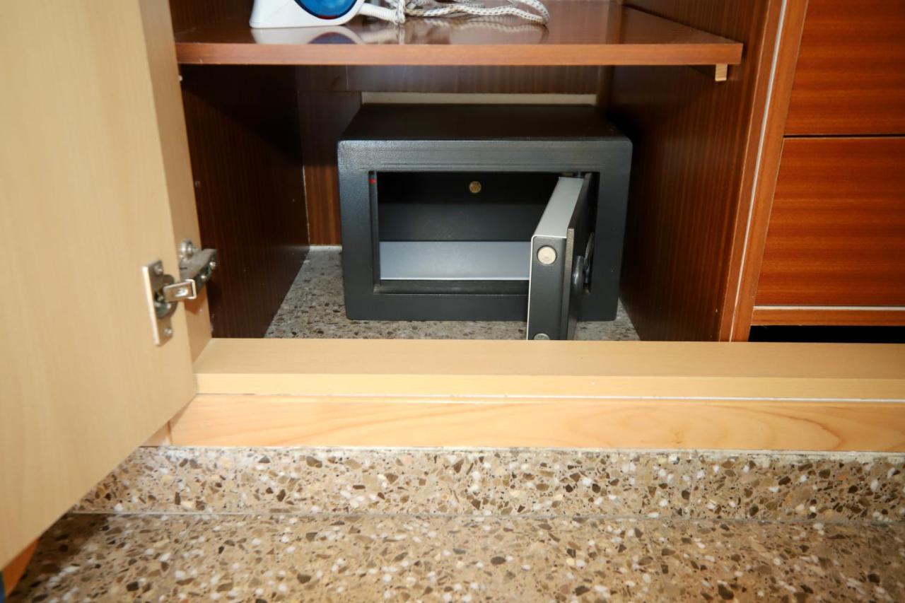 Apartamentos Acuarium II Μπένιντορμ Εξωτερικό φωτογραφία